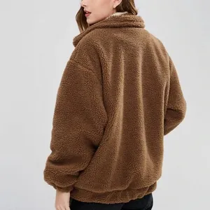 Elegante giacca oversize in pile teddy marrone da donna con maniche lunghe e cerniera