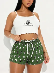 Set pigiama estivo due pezzi con top bianco a panda e pantaloncini verdi da donna