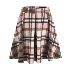 Minifalda plisada a cuadros rosa y marrón con cintura alta para mujer diseño retro.