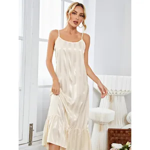 Elegantes Satin-Nachthemd mit Streifen und Spaghettiträgern für Damen, Luxus-Nachtwäsche