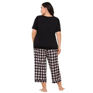 Detailed back view of women's plus size pajama set with checkered heart print pants