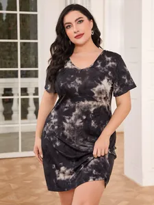Comfortable plus size black and white tie-dye short sleeve V-neck sleepwear dress for women