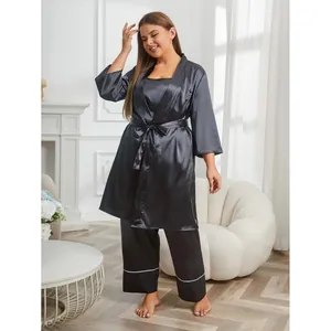 Elegante set pigiama in raso da donna taglie forti in 3 pezzi con vestaglia e pantaloni