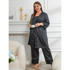 Elegante set pigiama 3 pezzi in raso nero taglie forti per donna con vestaglia e pantaloni