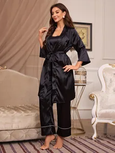 Ensemble de pyjama 3 pièces en satin noir pour femme avec robe, caraco et pantalon