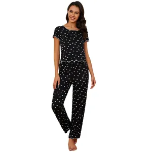 Comfortable women's two-piece heart print pajamas set with short sleeves and pants