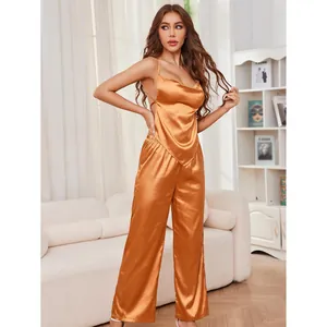 Elegante set pigiama in raso color rame per donna con canotta e pantaloni lunghi