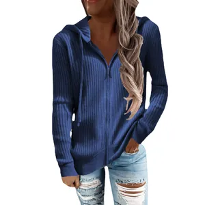 Felpa casual con cappuccio blu a coste da donna con comoda chiusura a zip integrale