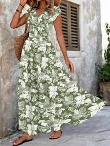Elegant retro green and white leaf print maxi dress with V-neck and flowy tiered skirt