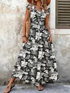 Elegant vintage leaf print maxi dress with V-neck and short sleeves for summer chic