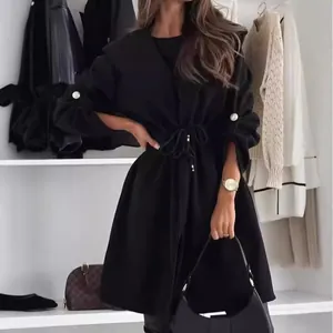 Fashionable women's black hooded trench coat with drawstring waist and long sleeves