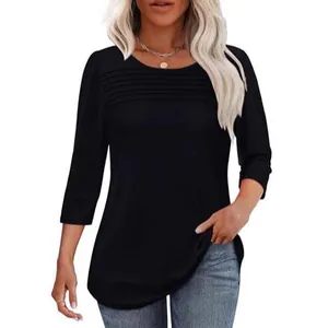 Elegantes schwarzes Damen-T-Shirt mit Rundhalsausschnitt und Faltenverzierung