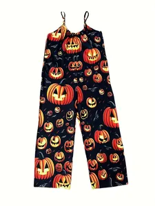 Detaillierte Ansicht des Damen Halloween Jumpsuits mit festlichem Kürbis-Druckdesign