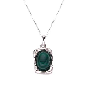Vintage S925 sterling silver necklace featuring a natural oval green malachite pendant