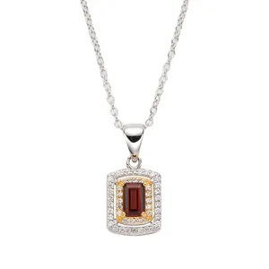 Collana vintage in argento sterling S925 con pendente rettangolare in gemma rossa