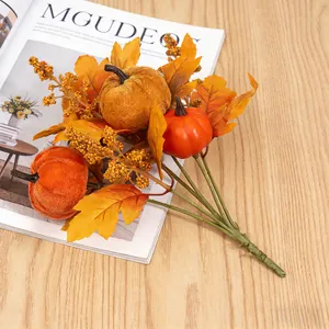 Bouquet de citrouilles et feuilles d'érable artificielles pour décoration de récolte