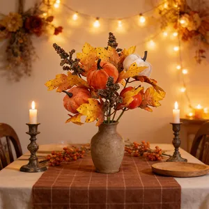 Bouquet de citrouilles et feuilles d'érable artificielles pour décoration d'automne