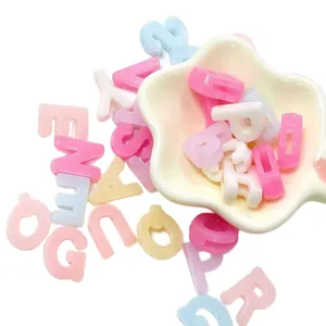 Gekleurde macaron acryl alfabet kralen voor DIY sieraden maken en handwerk knutselen