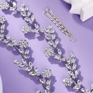 Diadema de novia de circonita cúbica con motivos florales para accesorios de boda.