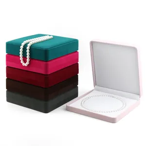 Coffret à bijoux de luxe en velours pour collier de perles en plusieurs couleurs