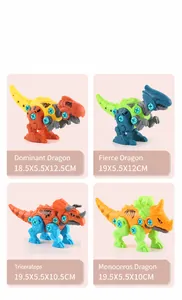 Coffret dinosaures DIY à assembler avec T-Rex, Velociraptor, Triceratops et Monoclonius.
