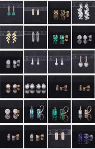 Collezione di orecchini con diamanti da laboratorio in vari tagli e finiture