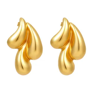 Orecchini a cerchio spessi in acciaio inossidabile placcato oro 18k a forma di goccia.