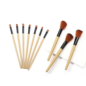 Juego de brochas de maquillaje profesionales con cerdas de pelo animal y mangos de madera