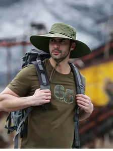 Detailansicht eines olivgrünen Herren-Sonnenhuts zum Wandern mit verstellbarem Band