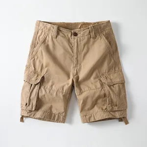 Men's retro khaki cargo shorts with side pockets and relaxed fit for summer