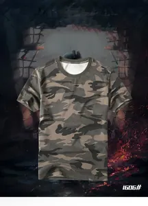 Vue détaillée de haute qualité d'un t-shirt en coton pour homme avec imprimé camouflage