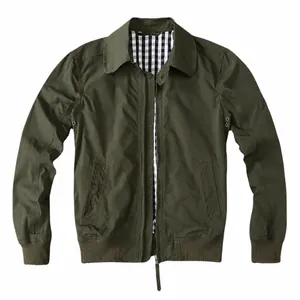 Veste aviateur homme matelassée en coton vert olive avec doublure à carreaux