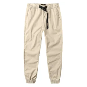 Langlebige Vintage-Cargo-Hose für Herren aus Khaki-Baumwolle mit Gürtel und Jogger-Bündchen