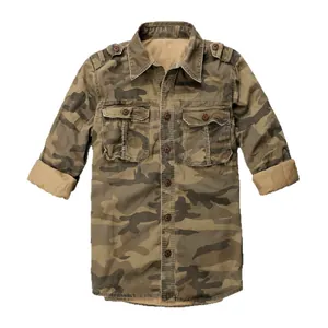 Vintage American style men's camouflage cotton cargo shirt with slim fit and lapel collar
