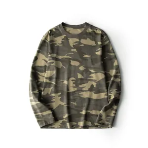 Camiseta de algodón camuflaje de manga larga para hombre con cuello redondo holgado.
