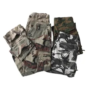 Vintage-Cargohose für Herren mit Camouflage-Muster, mehreren Taschen und lockerem Schnitt
