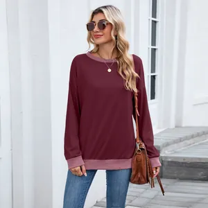 Sweat-shirt bordeaux décontracté pour femme avec col rond et bordure côtelée rose