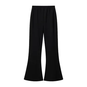 Pantaloni neri a zampa a vita alta con elastico in vita per un look femminile e alla moda