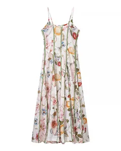 Vorderansicht eines französischen Vintage-Blumenkleides mit grünen Paspeldetails.