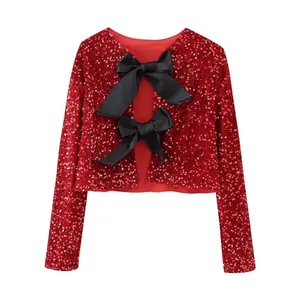 Elegante chaqueta corta de lentejuelas rojas con dos lazos decorativos de raso negro fiesta.