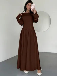 Elegante Franse stijl bruine maxi-jurk met boothals en lange mouwen voor dames
