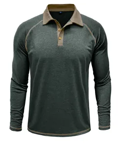 Polo homme à manches longues vert foncé avec col kaki contrasté et manches raglan.