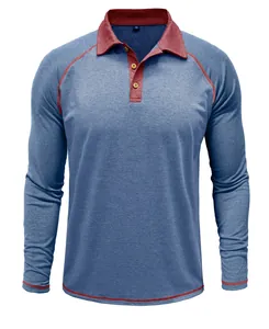Détail d'un polo à manches longues évacuant l'humidité en bleu et rouge contrasté