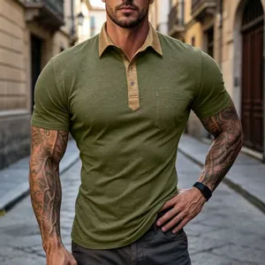 Herren Slim Fit Kurzarm-Poloshirt in Olivgrün mit Kontrastkragen