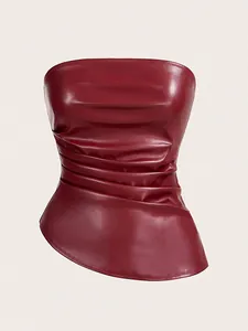 Top a Tubo Sexy Senza Spalline in Pelle PU da Donna Rosso Vino Increspato Orlo Asimmetrico Slim Fit Bandeau Corto Clubwear