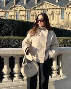 Elegant beige stand-collar double-breasted short wool coat for women in street style
