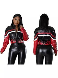 Veste de motard courte en similicuir avec broderie flamme et design color-block
