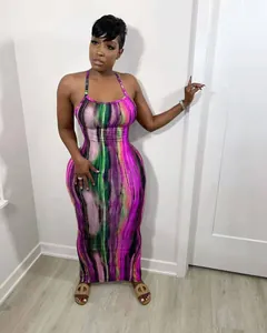 Sexy mouwloze maxi-jurk met kleurrijke tie-dye print voor dames in strakke pasvorm