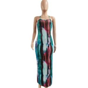 Sexy maxi-jurk met tie-dye print, nauwsluitende pasvorm en levendige meerkleurige patroni