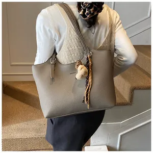 Retro large capacity tote bag in taupe leather for commute and daily wear